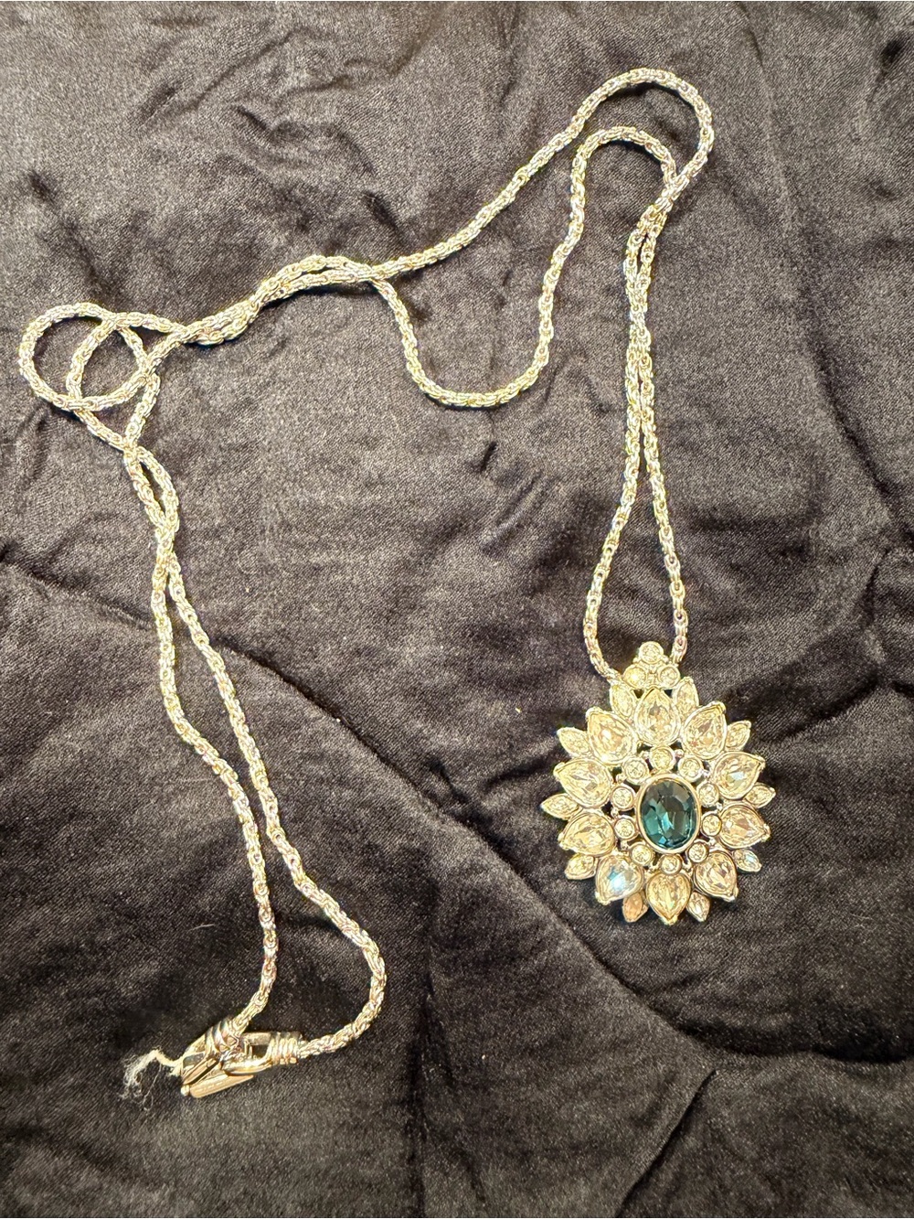 Vintage Swarovski Signed Swan Logo Teal Blue Crystal Starburst Pendant Necklace
